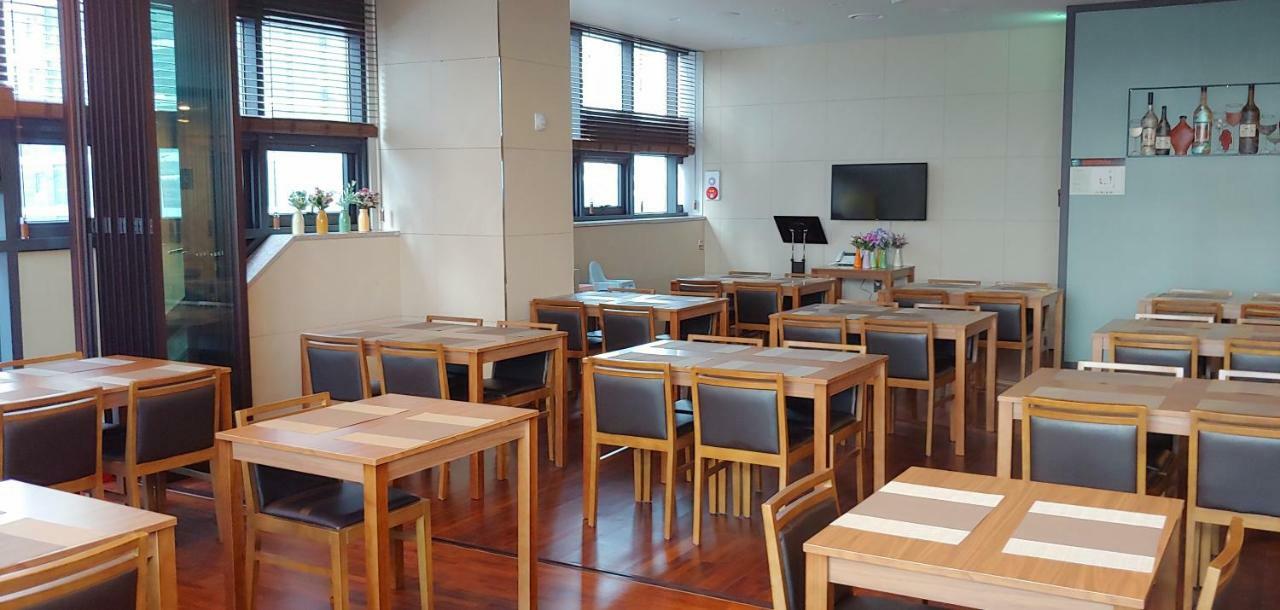 Western Bay Marina Hotel Pyeongtaek Eksteriør bilde